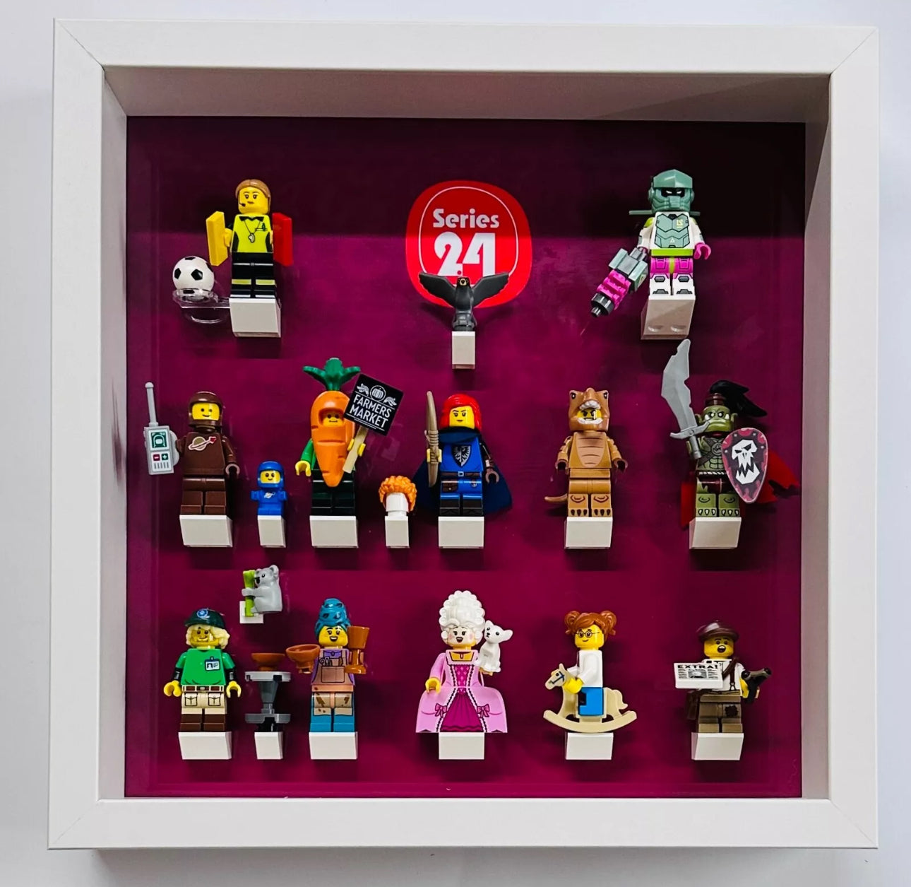 Series 71037 lego minifigure display frame 